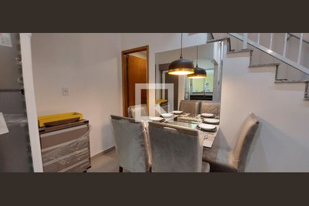 Sala de casa de condomínio à venda com 2 quartos, 120m² em Vila Príncipe de Gales, Santo André