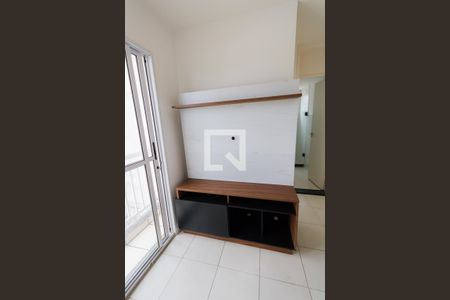 Sala de apartamento para alugar com 2 quartos, 47m² em Jacarepaguá, Rio de Janeiro