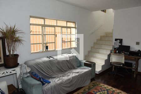 Sala de casa para alugar com 3 quartos, 180m² em Jardim Umuarama, São Paulo