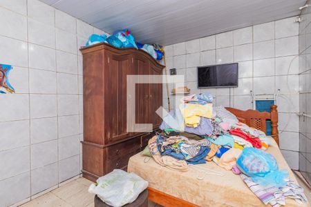 Quarto de casa para alugar com 1 quarto, 80m² em Engenho do Meio, Recife