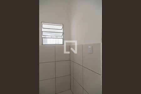 Banheiro de apartamento para alugar com 1 quarto, 32m² em Vila Fachini, São Paulo