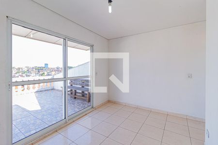 Sala de casa para alugar com 2 quartos, 130m² em Veloso, Osasco