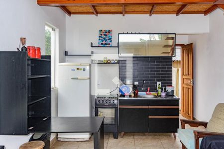 Sala/Cozinha de casa para alugar com 1 quarto, 42m² em São João do Rio Vermelho, Florianópolis