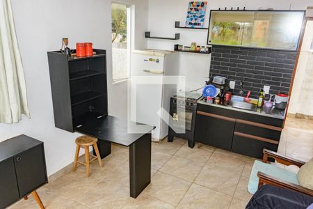 Sala/Cozinha de casa para alugar com 1 quarto, 42m² em São João do Rio Vermelho, Florianópolis