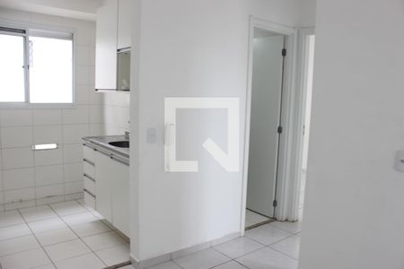 Sala/Cozinha de apartamento para alugar com 2 quartos, 40m² em Jardim Albertina, Guarulhos