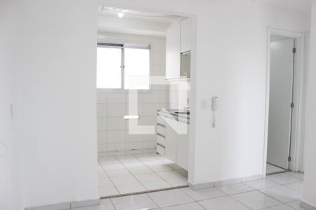 Sala/Cozinha de apartamento para alugar com 2 quartos, 40m² em Jardim Albertina, Guarulhos