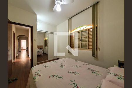 Quarto 3 de casa à venda com 5 quartos, 358m² em Bom Jesus, Belo Horizonte