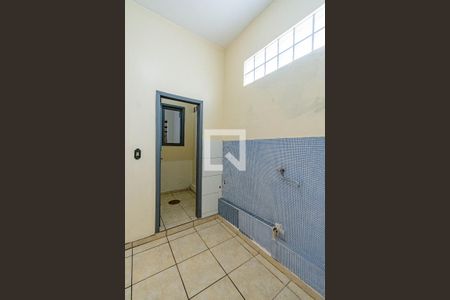 Casa para alugar com 340m², 6 quartos e 3 vagas Casa para alugar com 340m², 6 quartos e 3 vagasCozinha - Casa 2