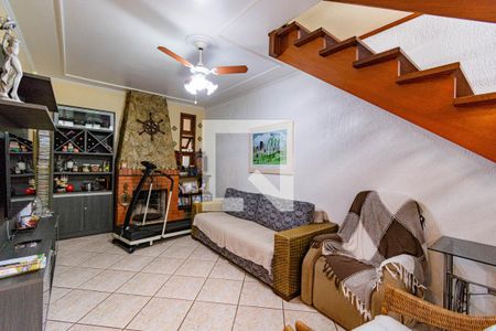 Casa para alugar com 340m², 6 quartos e 3 vagas Casa para alugar com 340m², 6 quartos e 3 vagasSala TV