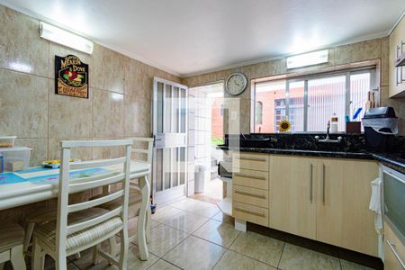 Casa para alugar com 340m², 6 quartos e 3 vagas Casa para alugar com 340m², 6 quartos e 3 vagasCozinha