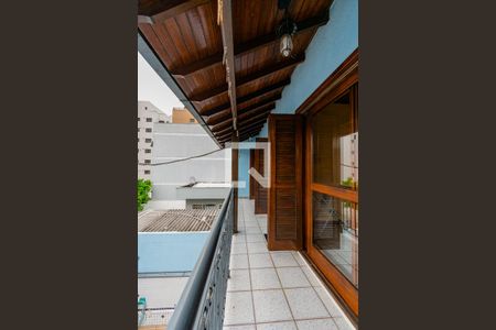 Varanda  de casa para alugar com 6 quartos, 340m² em Mal. Rondon, Canoas