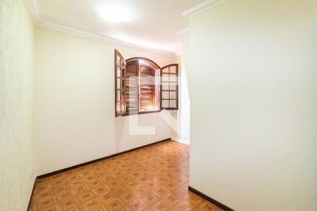 Quarto 2 de casa para alugar com 3 quartos, 235m² em Álvaro Camargos, Belo Horizonte