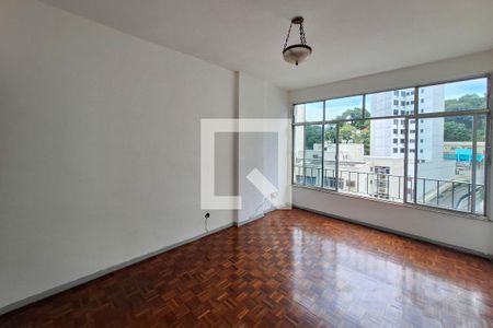 Sala de apartamento para alugar com 3 quartos, 146m² em Ingá, Niterói