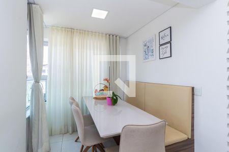 Sala de apartamento à venda com 2 quartos, 60m² em Ipiranga, Belo Horizonte