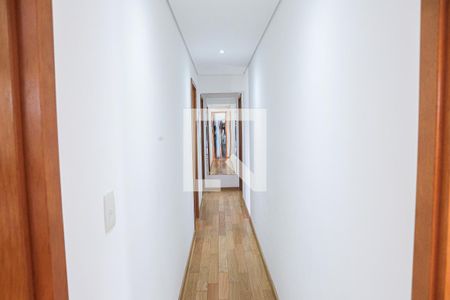 Apartamento à venda com 120m², 3 quartos e 3 vagas Apartamento à venda com 120m², 3 quartos e 3 vagasCorredor