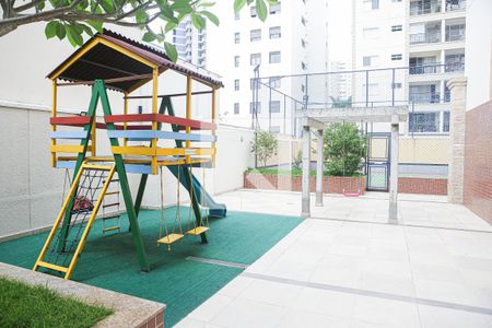 Apartamento à venda com 120m², 3 quartos e 3 vagas Apartamento à venda com 120m², 3 quartos e 3 vagasÁrea comum