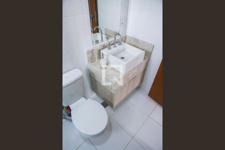 Apartamento à venda com 120m², 3 quartos e 3 vagas Apartamento à venda com 120m², 3 quartos e 3 vagasBanheiro da Suíte 2