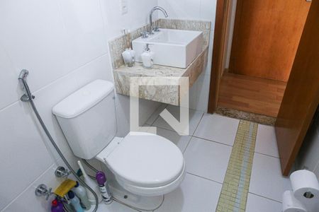 Apartamento à venda com 120m², 3 quartos e 3 vagas Apartamento à venda com 120m², 3 quartos e 3 vagasBanheiro Suite 3
