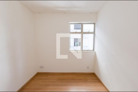 Quarto 1 de apartamento para alugar com 4 quartos, 102m² em Gutierrez, Belo Horizonte