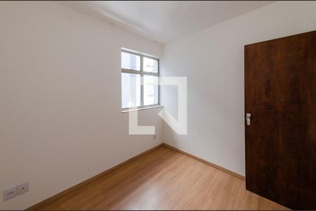 Quarto 1 de apartamento para alugar com 4 quartos, 102m² em Gutierrez, Belo Horizonte