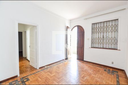 Sala de casa à venda com 3 quartos, 150m² em Icaraí, Niterói