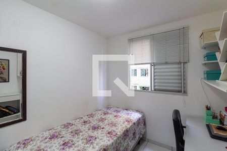 Quarto 1 de apartamento para alugar com 2 quartos, 44m² em Jardim Santa Teresinha, São Paulo