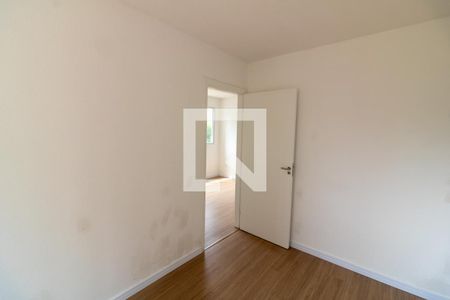 Quarto 1 de apartamento para alugar com 2 quartos, 39m² em Jardim Maria Duarte, São Paulo
