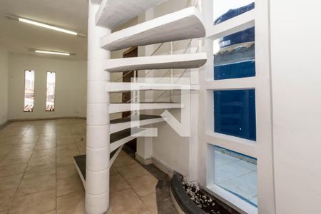 Sala de casa à venda com 2 quartos, 150m² em Jardim Santa Mena, Guarulhos