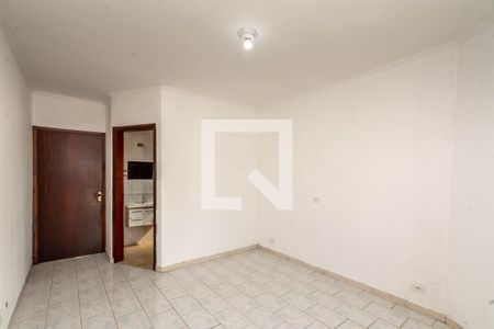 Suíte 1 de casa para alugar com 2 quartos, 160m² em Jardim Santa Mena, Guarulhos
