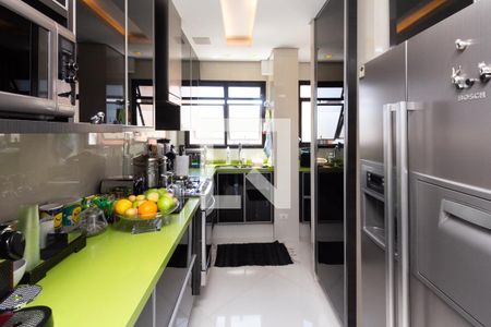 Cozinha de apartamento à venda com 1 quarto, 95m² em Moema, São Paulo