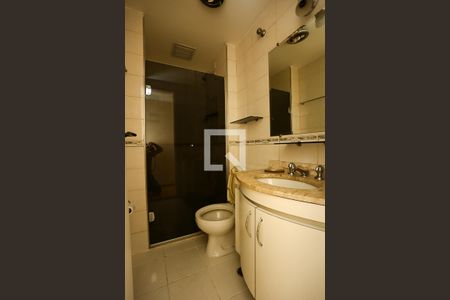 Banheiro de apartamento à venda com 3 quartos, 72m² em Jardim Colombo, São Paulo