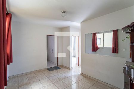 Sala  de apartamento para alugar com 2 quartos, 47m² em Piratininga, Belo Horizonte