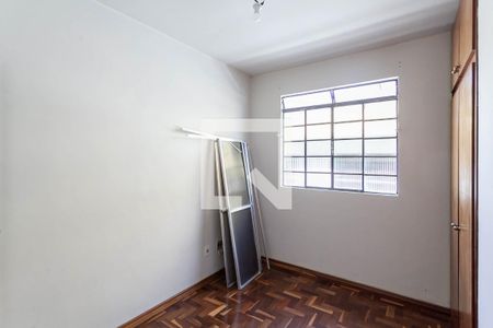 Quarto 1 de apartamento para alugar com 3 quartos, 80m² em São Bernardo, Belo Horizonte