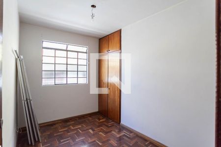 Quarto 1 de apartamento para alugar com 3 quartos, 80m² em São Bernardo, Belo Horizonte