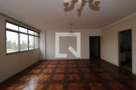 Sala de apartamento à venda com 3 quartos, 150m² em Vila Bastos, Santo André