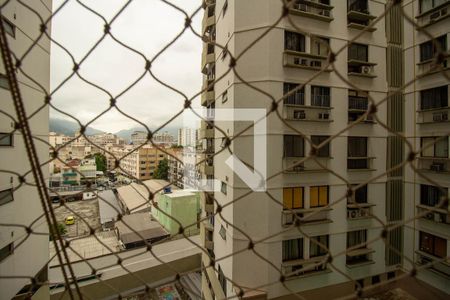 Vista da Sala de apartamento para alugar com 2 quartos, 60m² em Praca da Bandeira, Rio de Janeiro