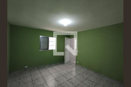 Quarto de casa para alugar com 1 quarto, 40m² em Vila Lourdes, Ferraz de Vasconcelos