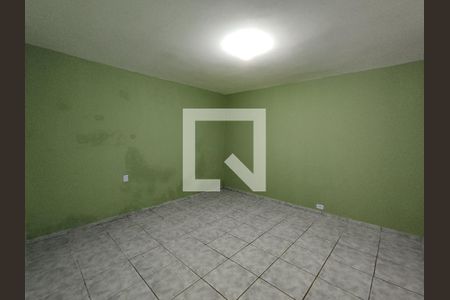 Quarto de casa para alugar com 1 quarto, 40m² em Vila Lourdes, Ferraz de Vasconcelos