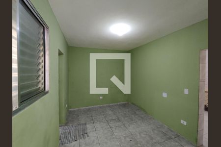 Sala de casa para alugar com 1 quarto, 40m² em Vila Lourdes, Ferraz de Vasconcelos