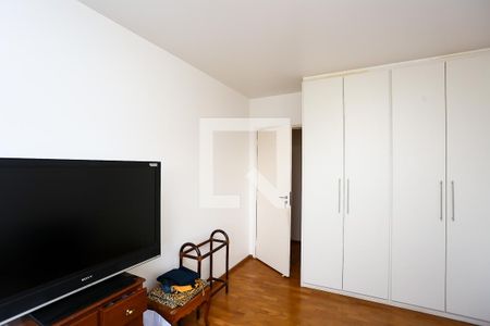 Apartamento para alugar com 220m², 4 quartos e 2 vagas Apartamento para alugar com 220m², 4 quartos e 2 vagasquarto 2