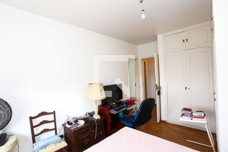 Apartamento para alugar com 220m², 4 quartos e 2 vagas Apartamento para alugar com 220m², 4 quartos e 2 vagassuite 1