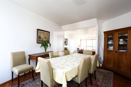 Sala 2 de apartamento para alugar com 4 quartos, 220m² em Vila Sonia, São Paulo