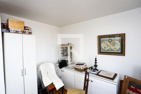 Apartamento para alugar com 220m², 4 quartos e 2 vagas Apartamento para alugar com 220m², 4 quartos e 2 vagasquarto 1