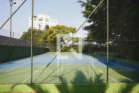 Apartamento para alugar com 220m², 4 quartos e 2 vagas Apartamento para alugar com 220m², 4 quartos e 2 vagasQuadra Esportiva