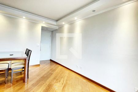 Apartamento para alugar com 65m², 3 quartos e 1 vagaSala