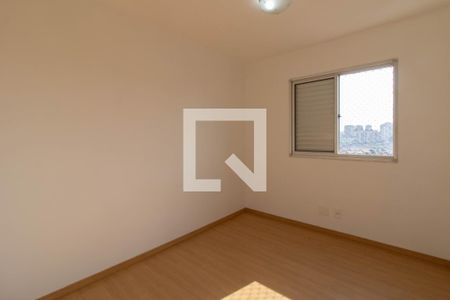 Quarto 2 de apartamento à venda com 3 quartos, 60m² em Jardim Santa Clara, Guarulhos