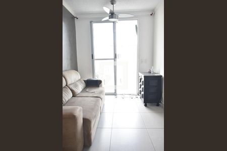 Sala de apartamento para alugar com 3 quartos, 56m² em Campo Grande, Rio de Janeiro