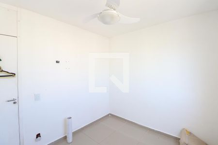 Quarto 2 de apartamento para alugar com 2 quartos, 46m² em Nova Cidade, São Gonçalo