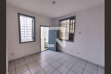 Casa para alugar com 50m², 2 quartos e sem vagaSala