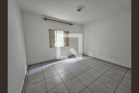 Quarto 2 de casa para alugar com 2 quartos, 120m² em Parque Maraba, Taboão da Serra